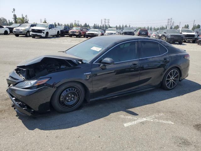 TOYOTA CAMRY XSE