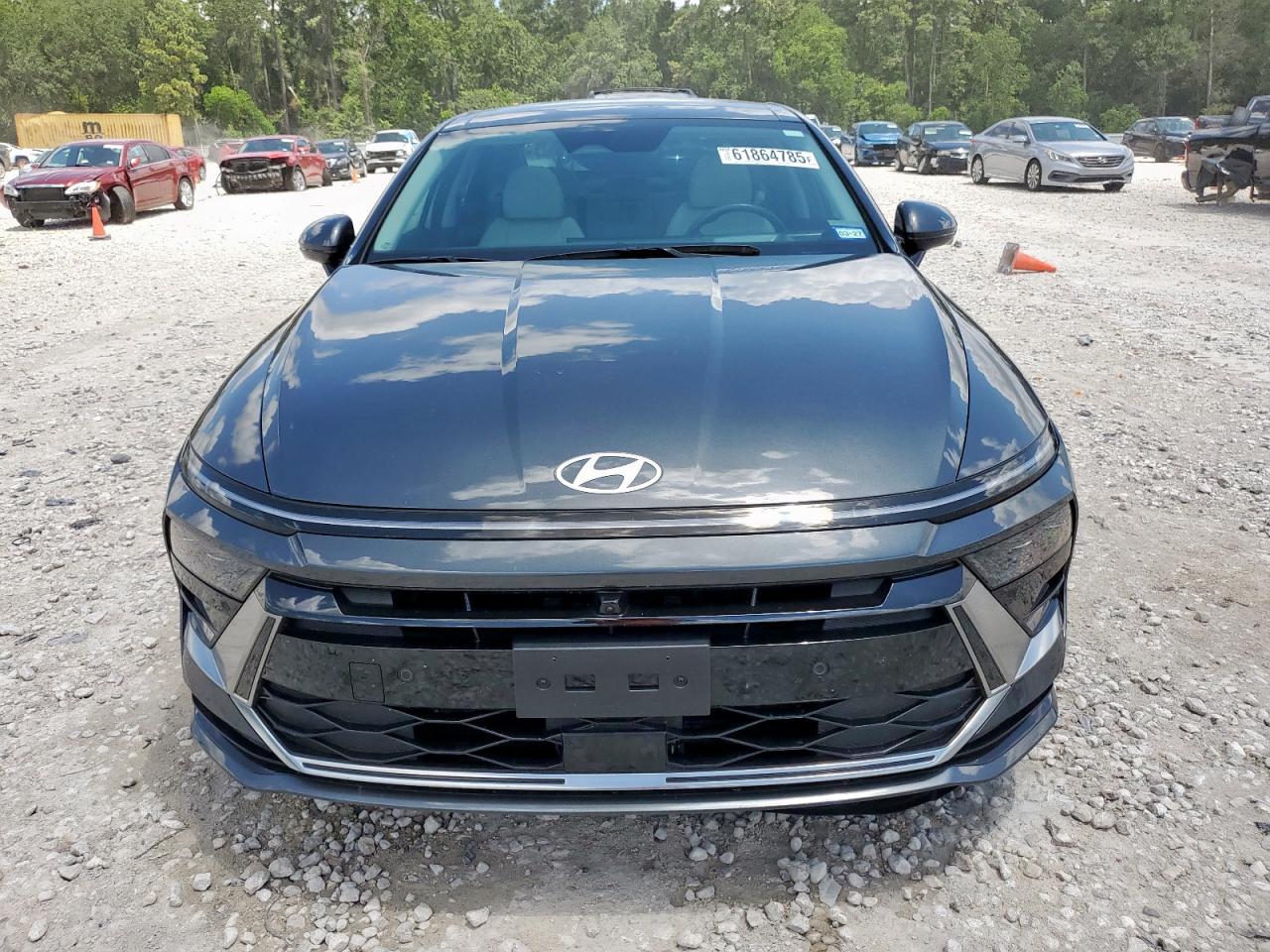 HYUNDAI SONATA HYBRID