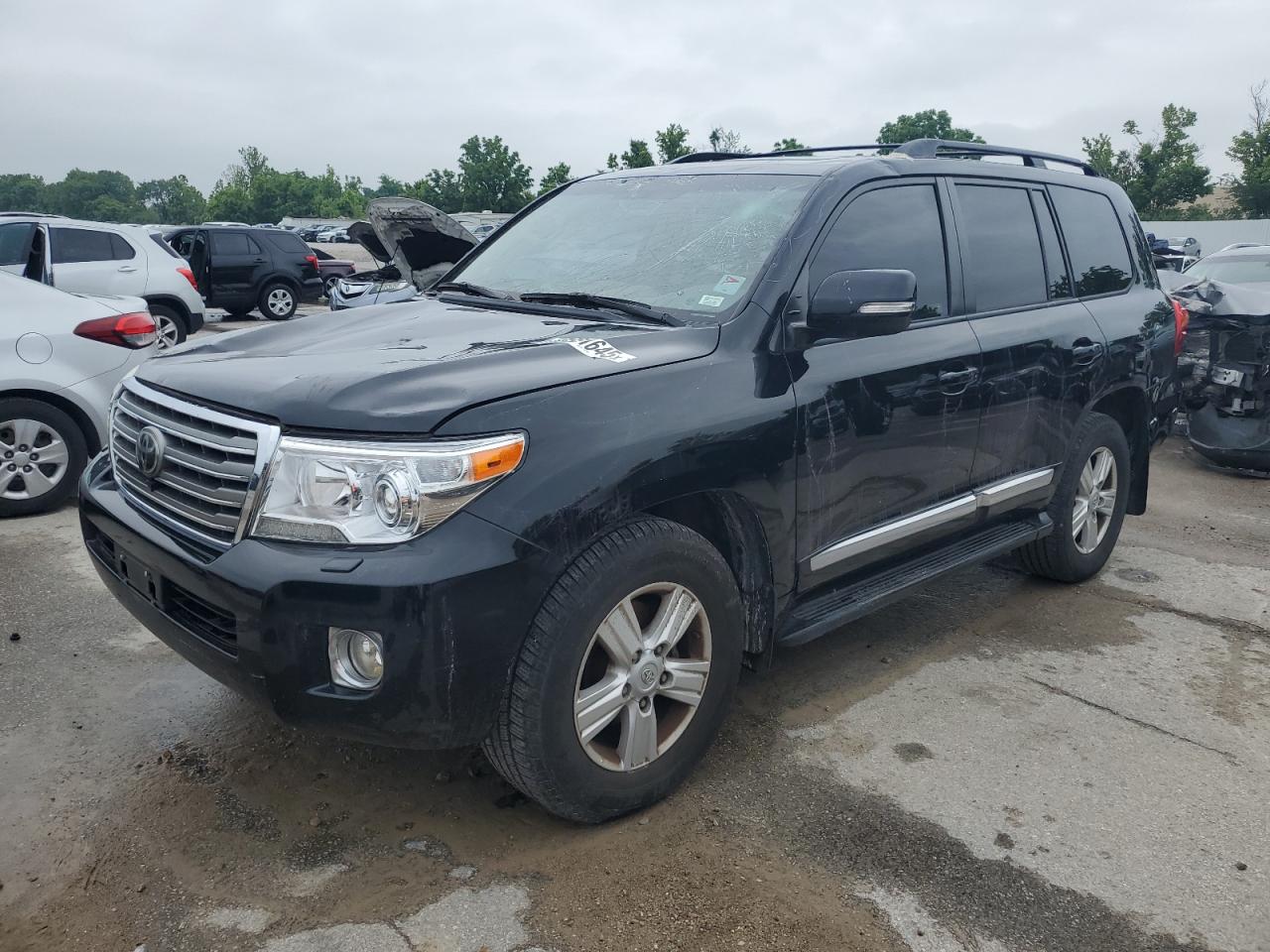 TOYOTA LAND CRUISER