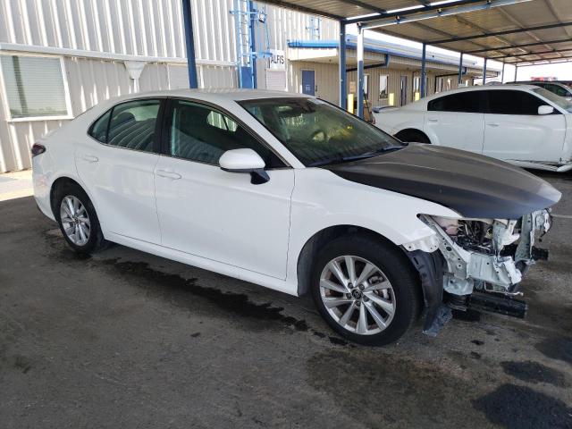 Vin: 4t1c11akxru903693, lot: 59944045, toyota camry le 20244