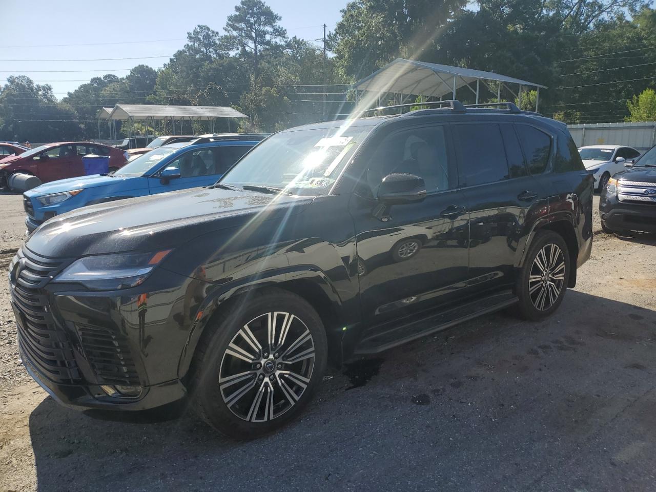 LEXUS LX 600 BASE