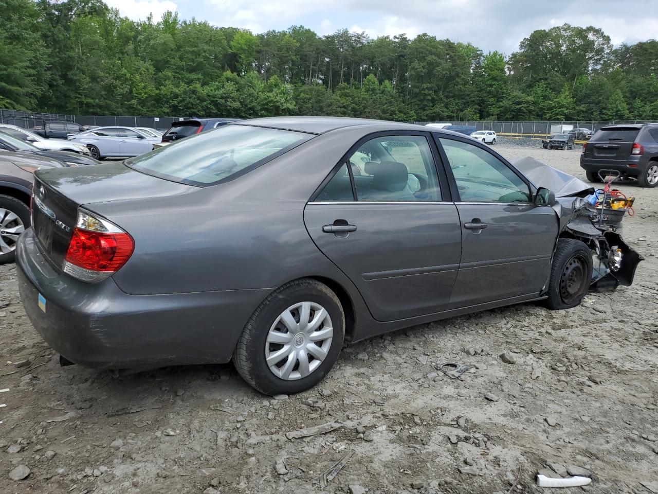 Toyota Camry le 2005