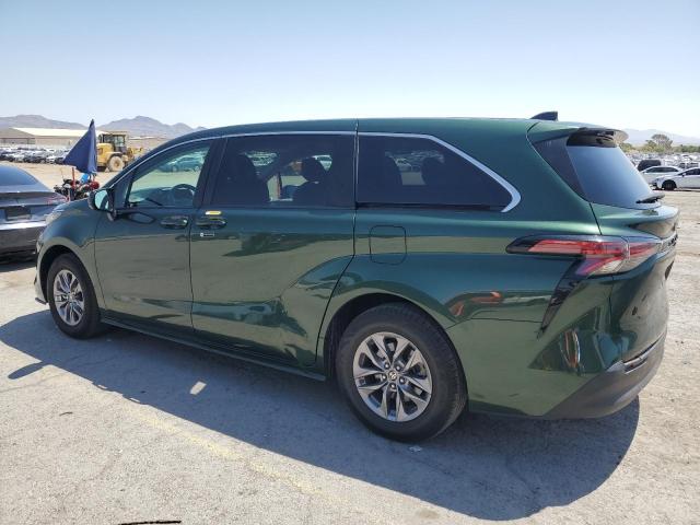 2021 TOYOTA SIENNA LE 5TDKRKEC2MS038099