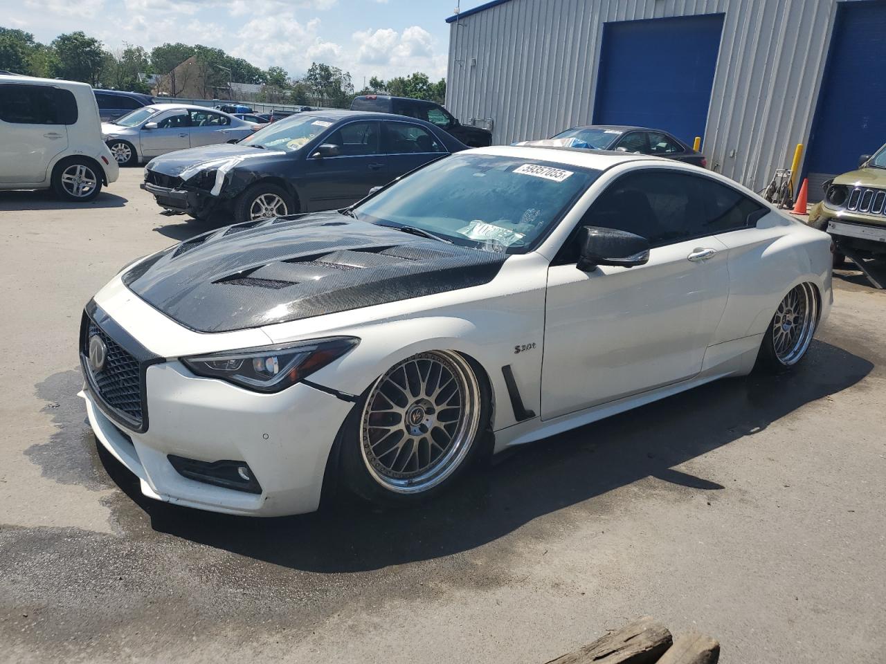 INFINITI Q60 RED SPORT 400