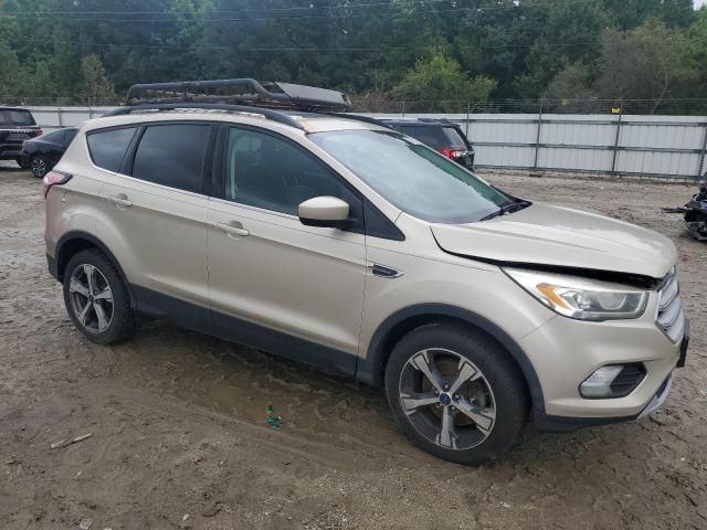 Vin: 1fmcu9gd6huc58358, lot: 60720995, ford escape se 20174