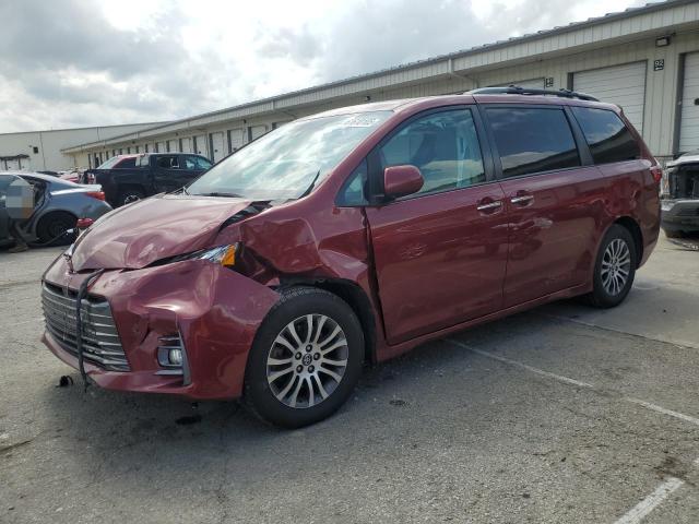 TOYOTA SIENNA XLE