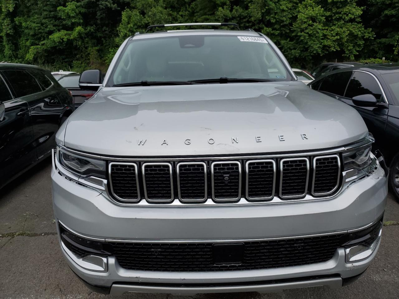 JEEP WAGONEER SERIES II