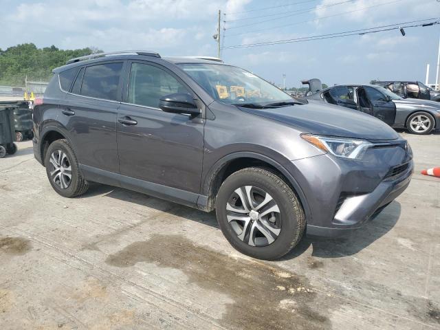 Vin: jtmbfrev8hj702427, lot: 59546985, toyota rav4 le 20174