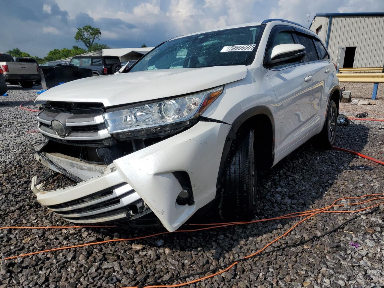 TOYOTA HIGHLANDER SE