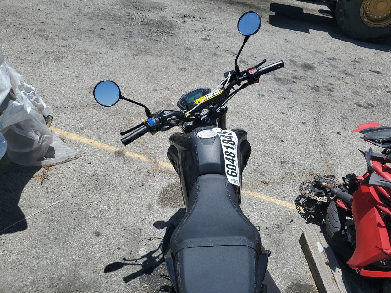 Lot #3301615630 2025 VADE MOTORBIKE