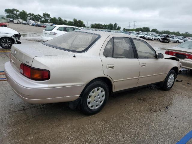 Vin: 4t1sk12e8su548790, lot: 59390925, toyota camry le 19953