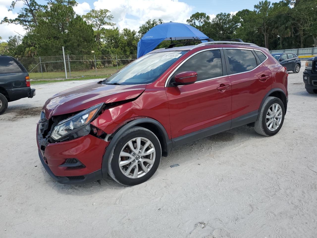NISSAN ROGUE SPORT S