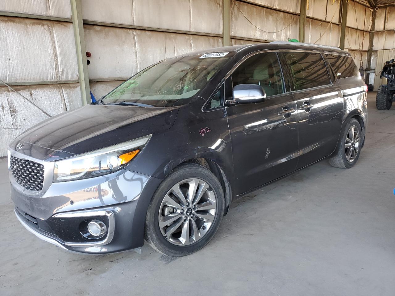 KIA SEDONA SXL