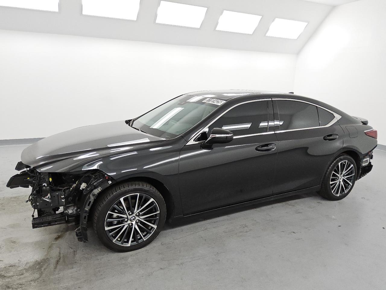 LEXUS ES 300H BASE