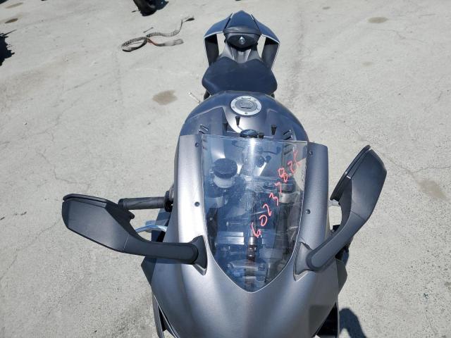 2018 YAMAHA YZFR6 C JYARJ28Y3JA001807