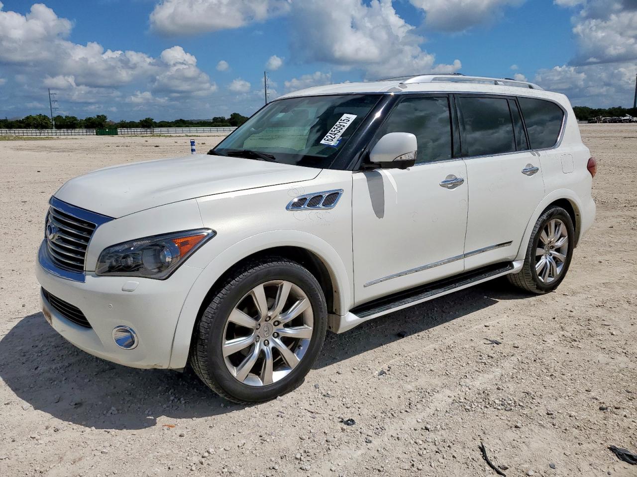 INFINITI QX56