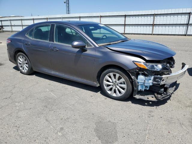Vin: 4t1c11akxlu984783, lot: 61402015, toyota camry le 20204