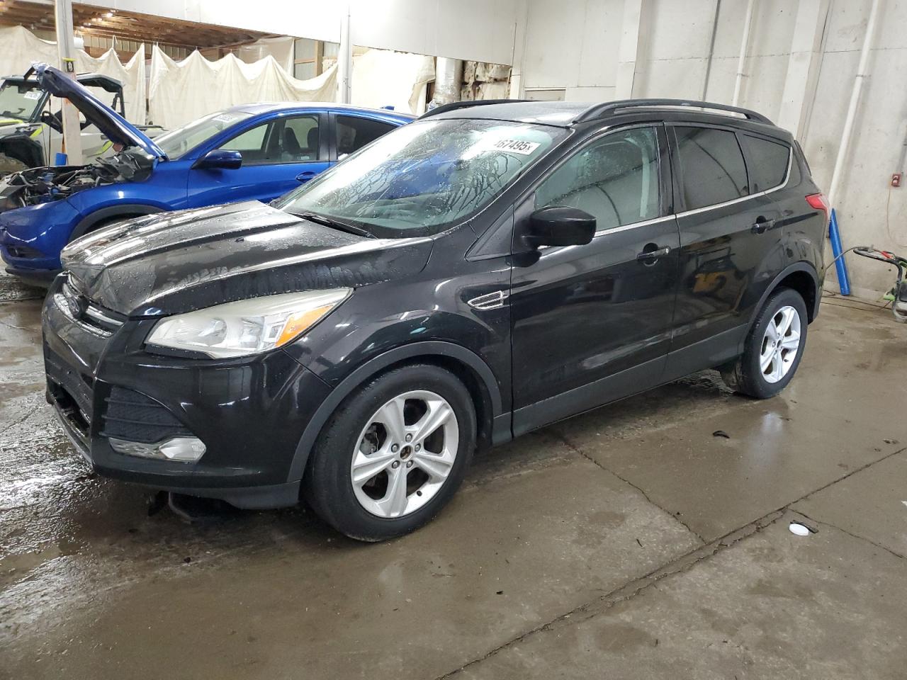 FORD ESCAPE SE