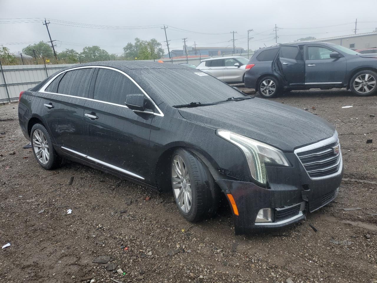 CADILLAC XTS LUXURY