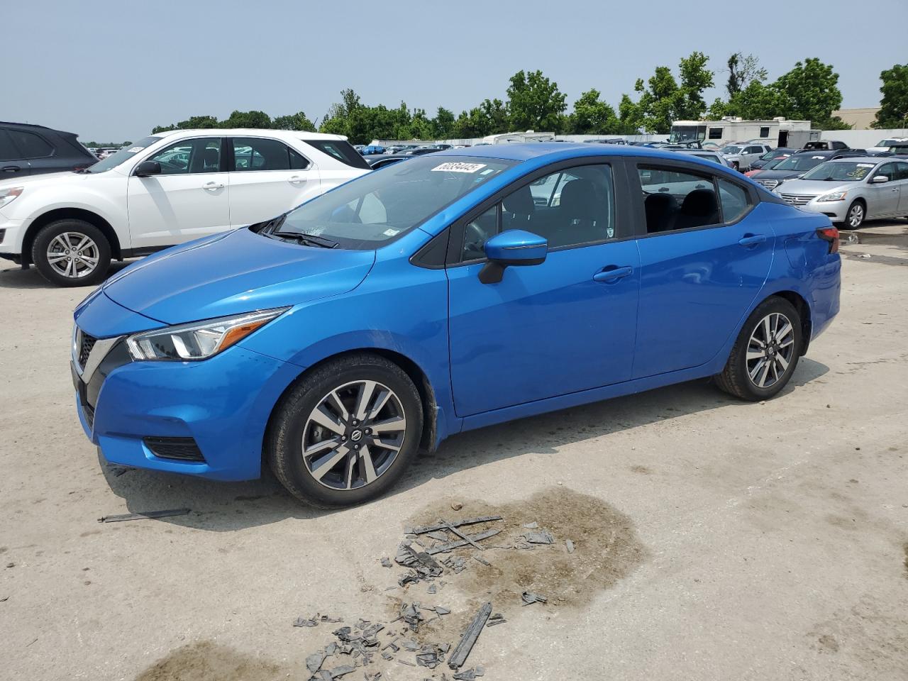 NISSAN VERSA SV