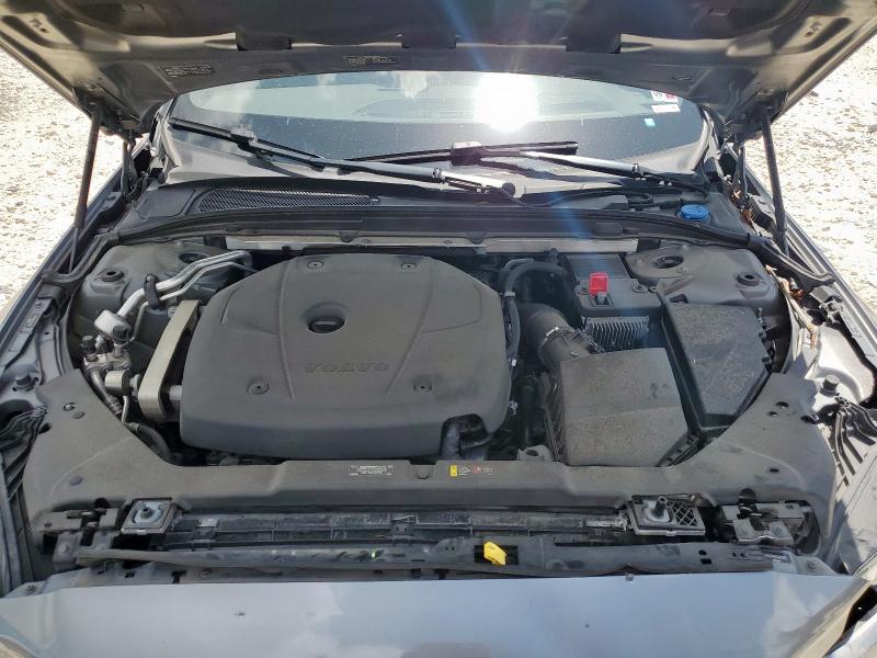 2019 VOLVO S60 T5 R-D 7JR102FM0KG003955