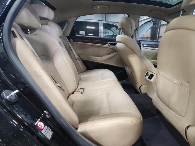 2016 HYUNDAI GENESIS 3. KMHGN4JE2GU119698