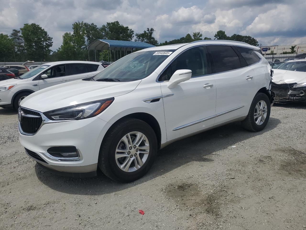 BUICK ENCLAVE ESSENCE