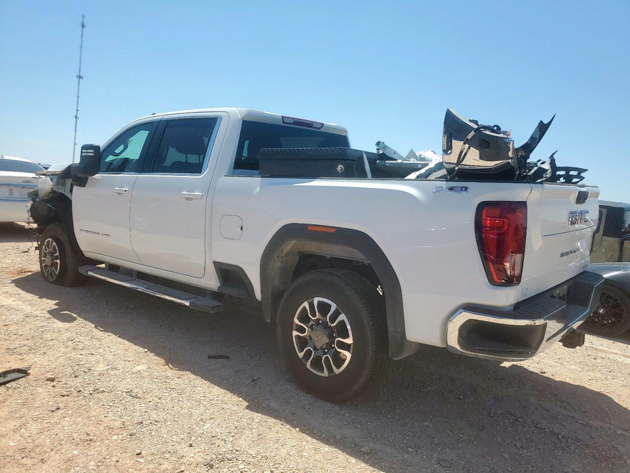 GMC SIERRA K2500 SLE