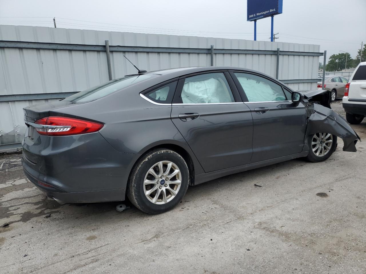 FORD FUSION S