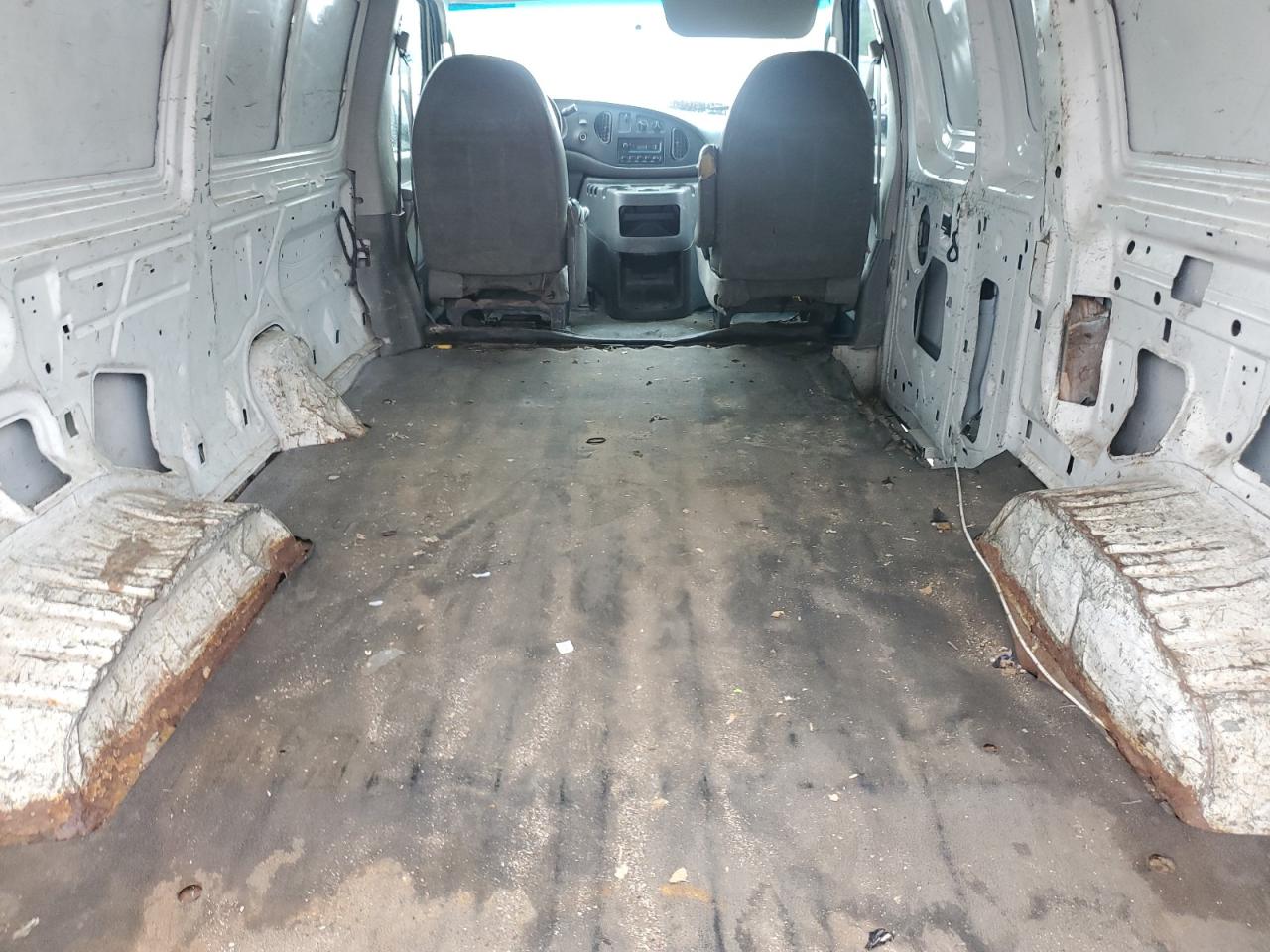 Ford Econoline 2005