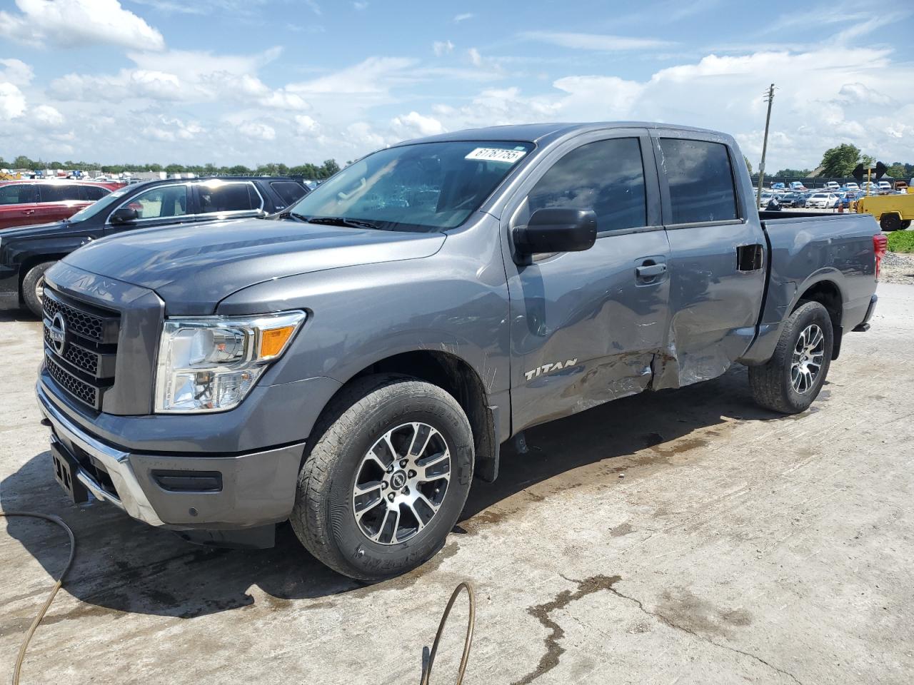 NISSAN TITAN SV