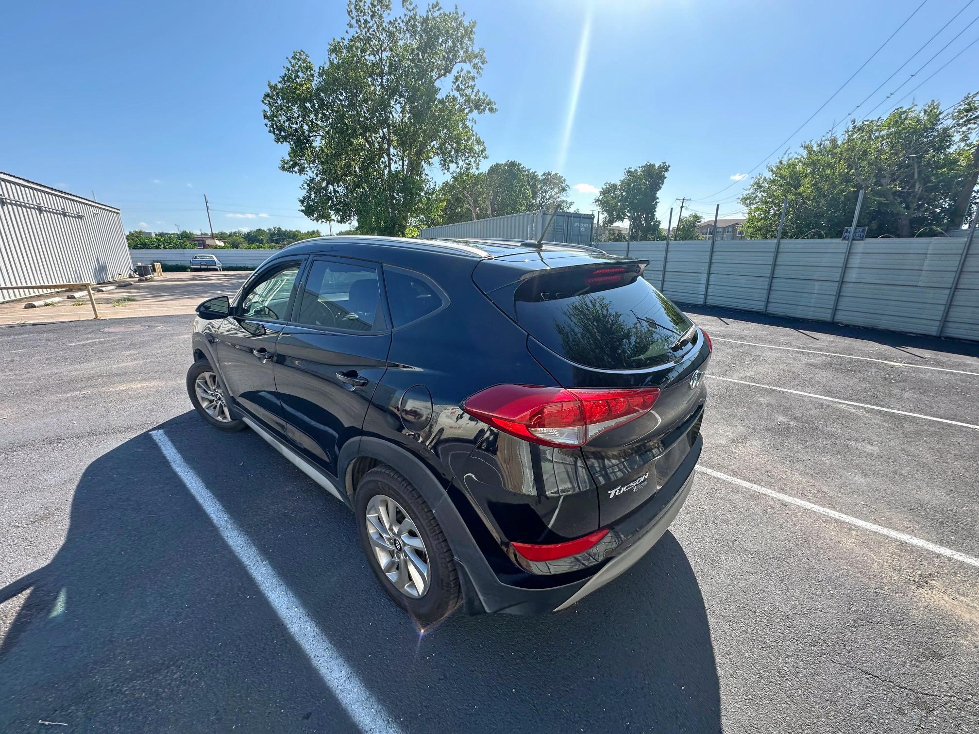 Vin: km8j33a20hu470204, lot: 61695335, hyundai tucson limited 20173