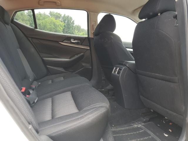 2017 NISSAN MAXIMA 3.5 - 1N4AA6AP2HC415384