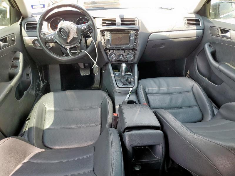 2017 VOLKSWAGEN JETTA SE - 3VWDB7AJ1HM408623