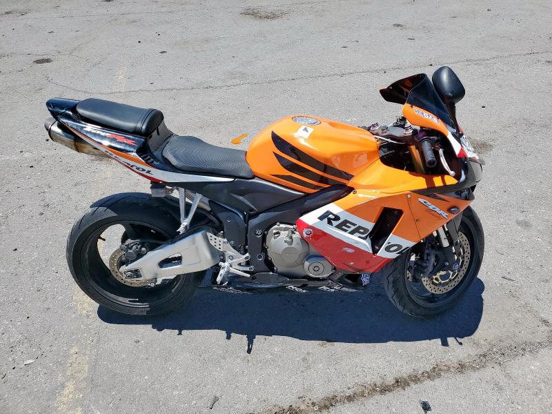 HONDA CBR600 RR
