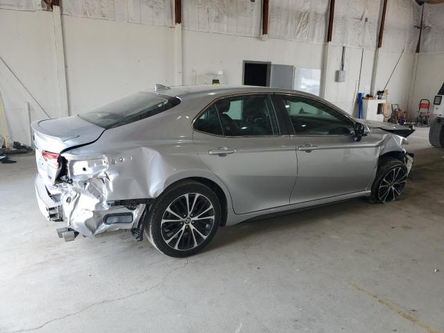 Vin: 4t1g11ak0lu506020, lot: 59880785, toyota camry se 20203