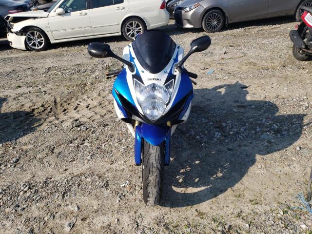 2011 SUZUKI GSX750 JS1GR7MA1B2103400