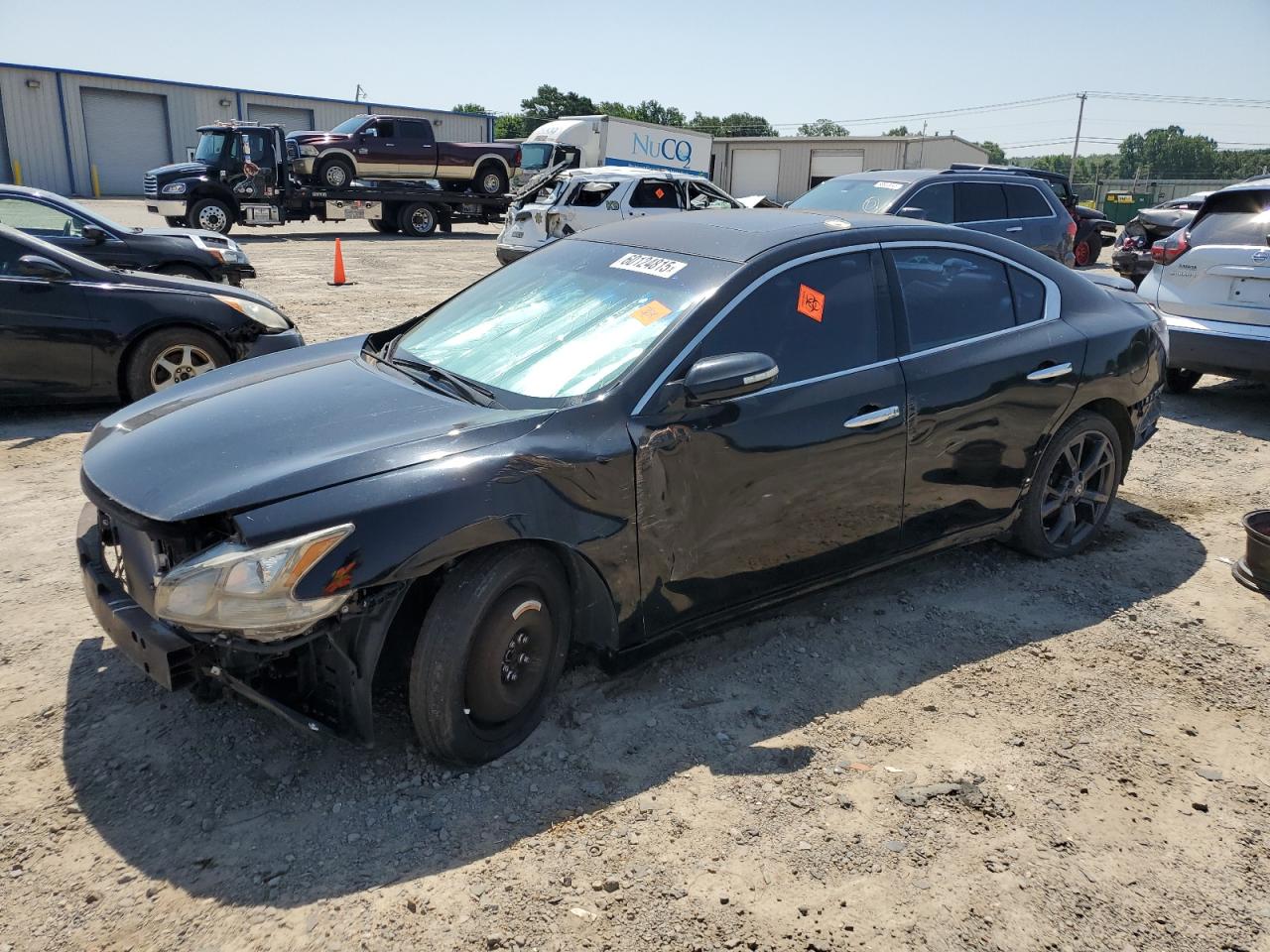 NISSAN MAXIMA S