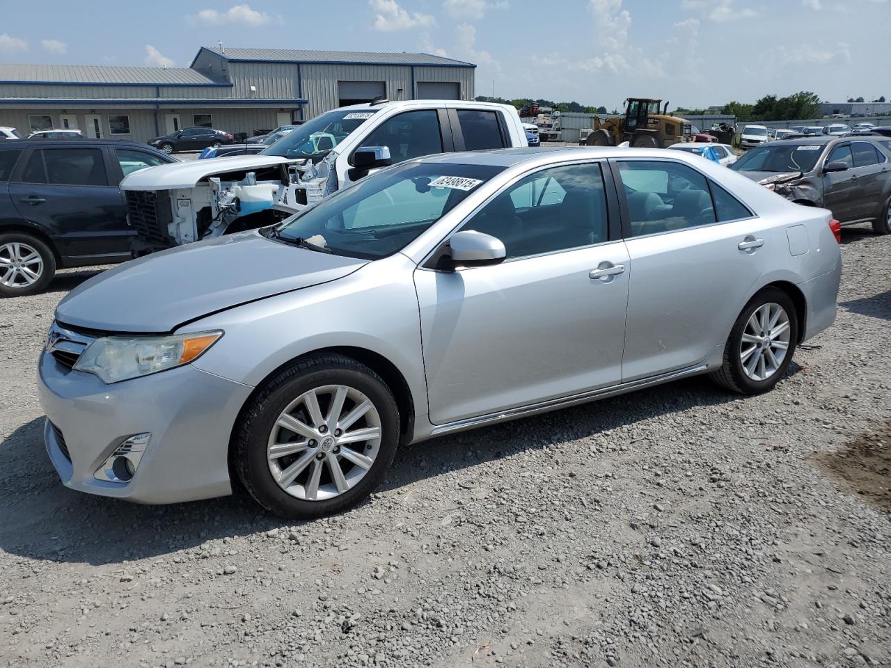 TOYOTA CAMRY SE