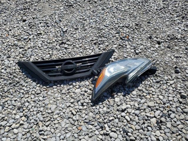 2017 NISSAN 210 1N4AL3AP8HC282624