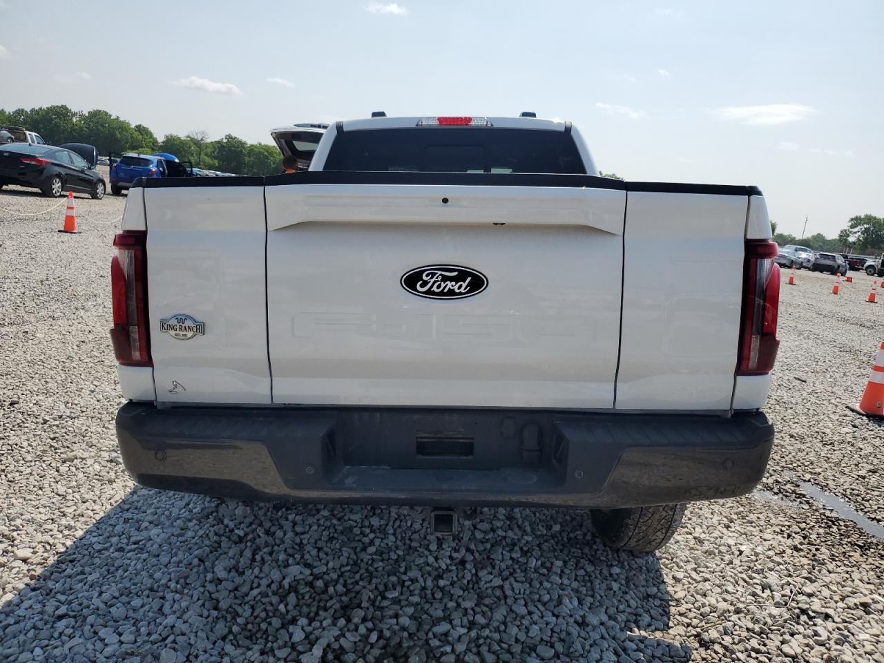 FORD F-150 KING RANCH