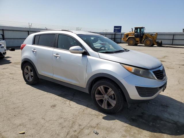 Vin: kndpb3a29b7099857, lot: 61023085, kia sportage lx 20114