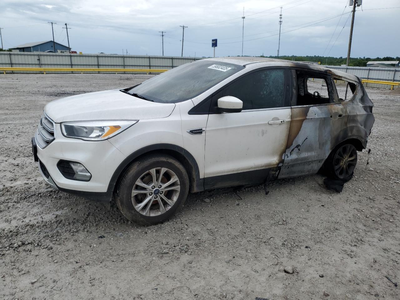 FORD ESCAPE SE