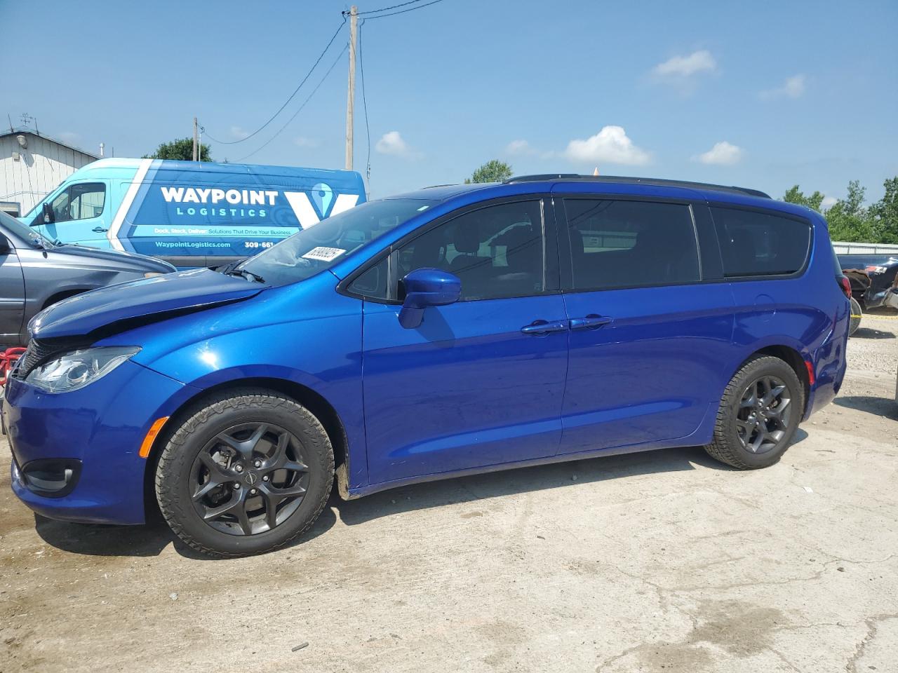 CHRYSLER PACIFICA TOURING L
