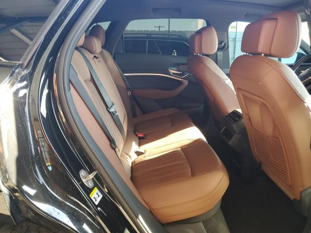 2022 AUDI E-TRON PRE WA1LAAGE8NB031729