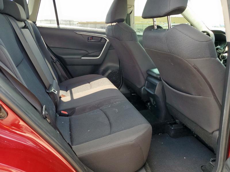 2019 TOYOTA RAV4 LE - JTMH1RFV1KD007252