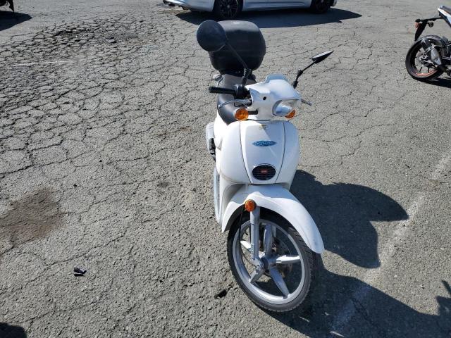 2000 APRILIA SCOOTER ZD4PFF001XS000320