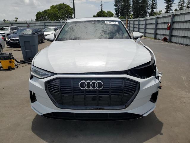 2021 AUDI E-TRON PRE WA1AAAGE2MB012681