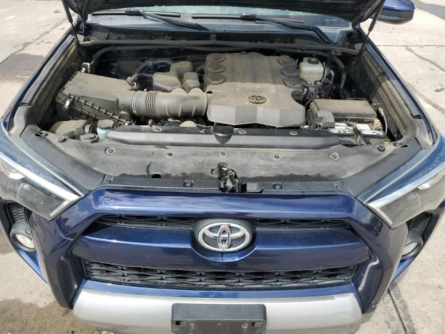 2018 TOYOTA 4RUNNER SR JTEBU5JR5J5595385