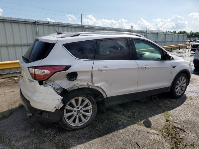 Vin: 1fmcu0jd7hud82739, lot: 61233755, ford escape titanium 20173